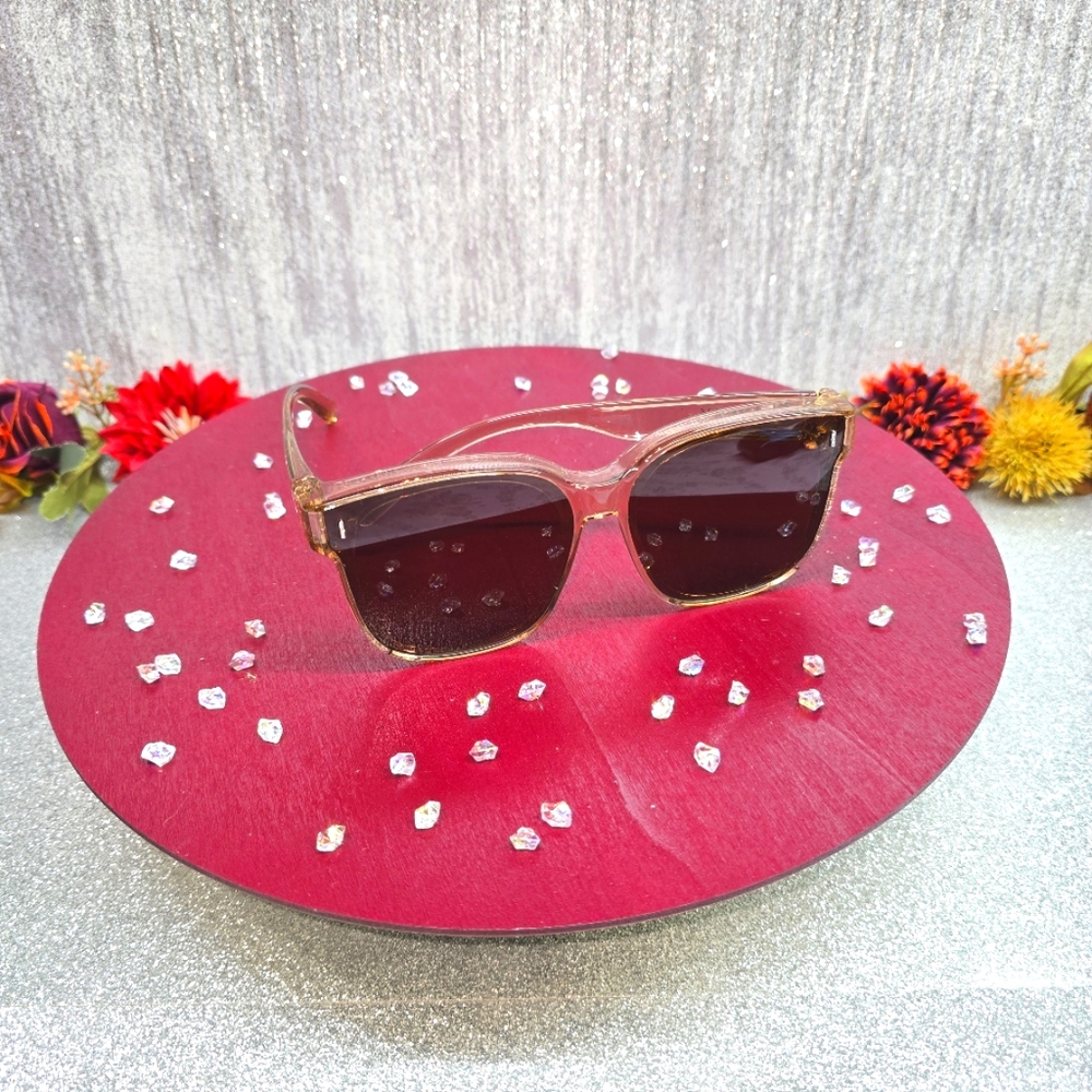 🆕️ Feisedy Polarized Oversized Sunglasses (Champagne) [Fit Over Eyeglasses]